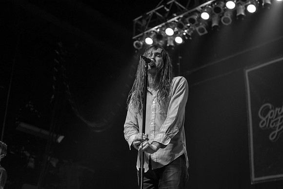 Pianos Become The Teeth