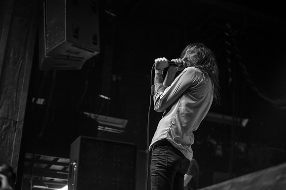 Pianos Become The Teeth