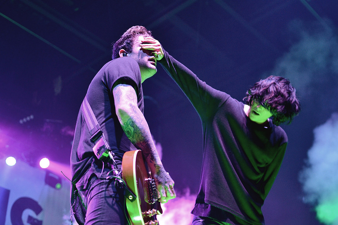 Sleeping With Sirens