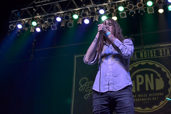 Pianos Become The Teeth