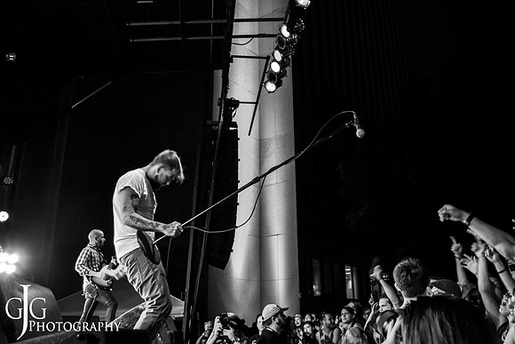 Circa Survive